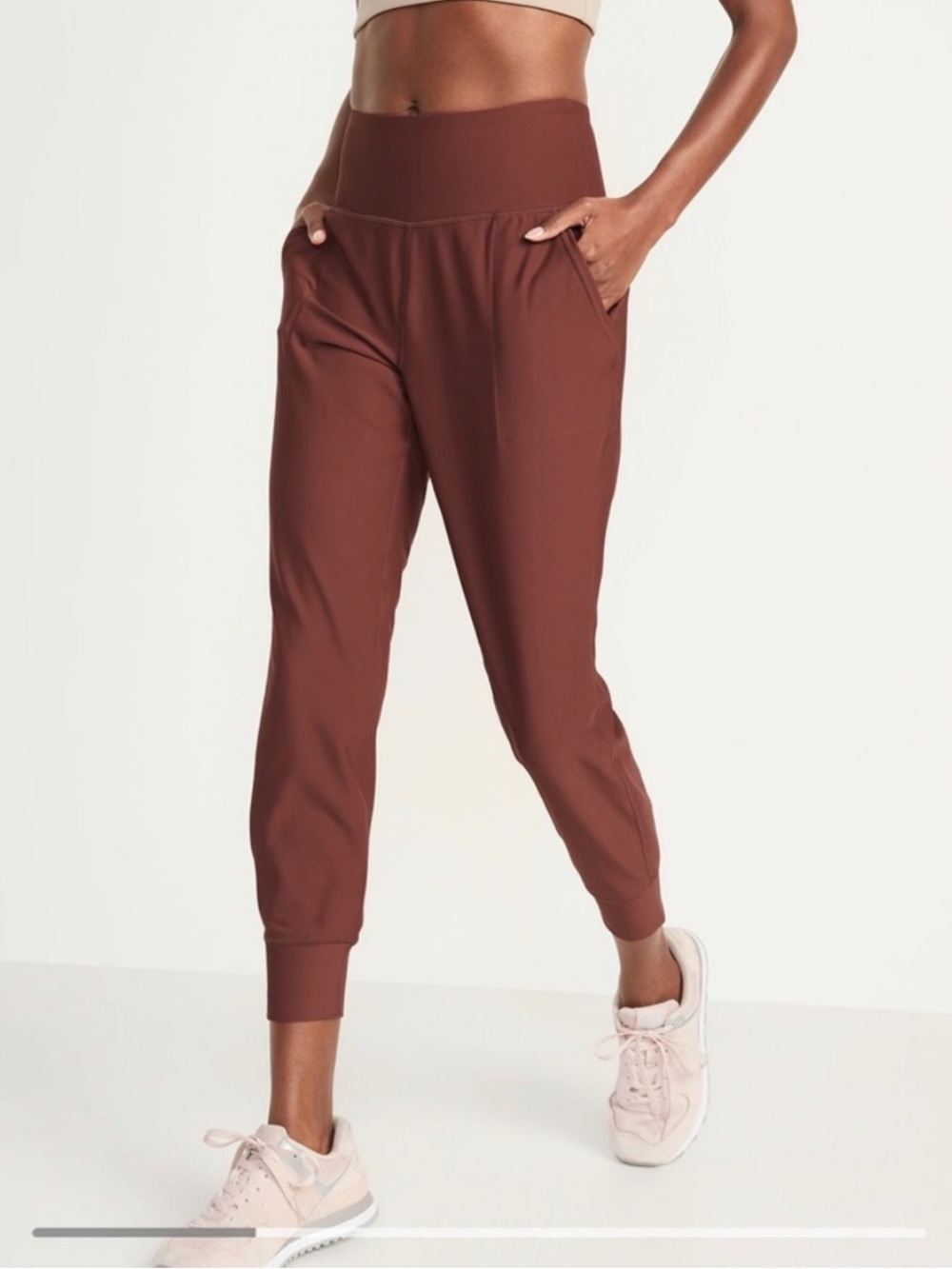 Old Navy Powersoft high rise jogger - Picture 2 of 5